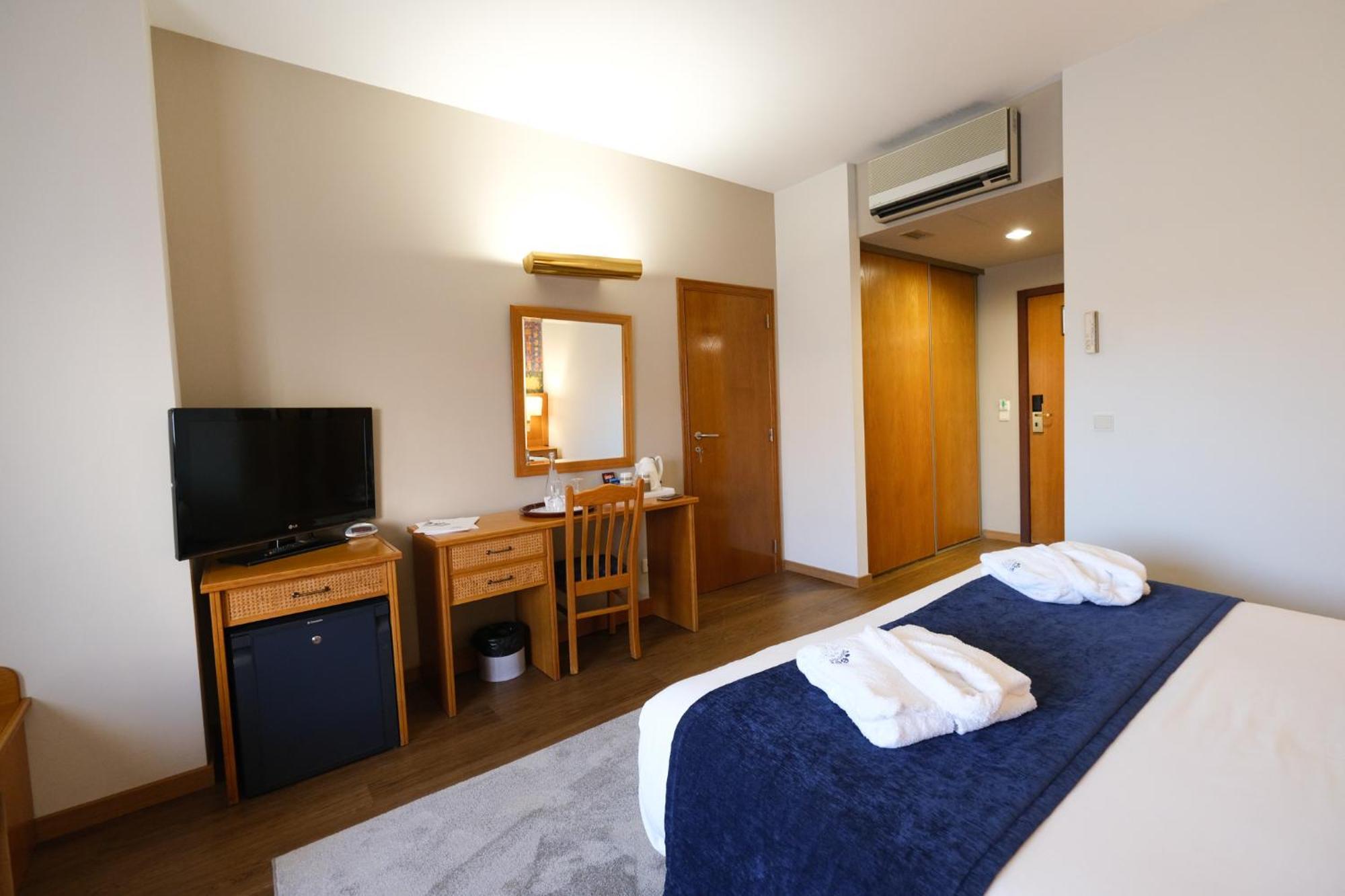 Hotel Rainha D. Amelia, Arts & Leisure 카스텔루브랑쿠 외부 사진