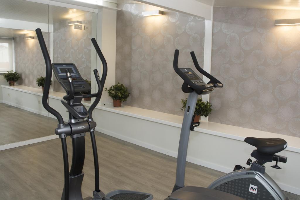 Hotel Rainha D. Amelia, Arts & Leisure 카스텔루브랑쿠 외부 사진
