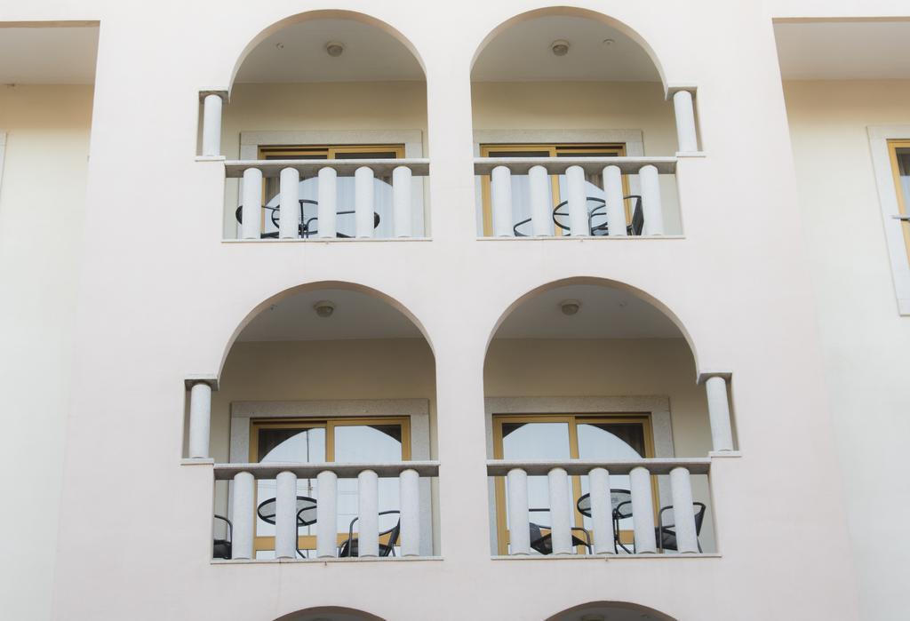 Hotel Rainha D. Amelia, Arts & Leisure 카스텔루브랑쿠 외부 사진